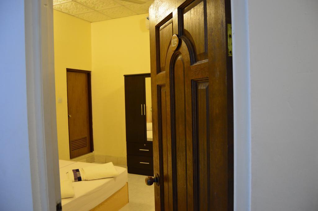 Resten Inn Thoddoo Extérieur photo